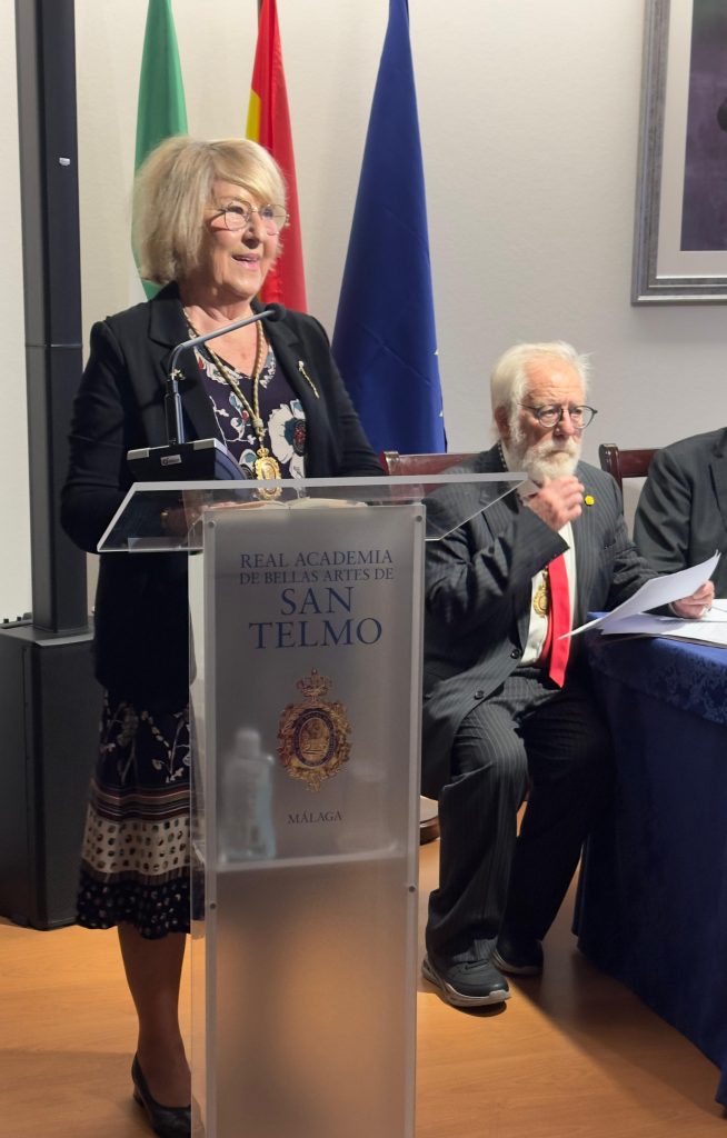 HOMENAJE A MARIA VICTORIA ATENCIA